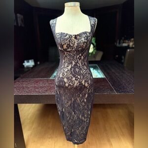 Lace Sleeveless Midi Dress